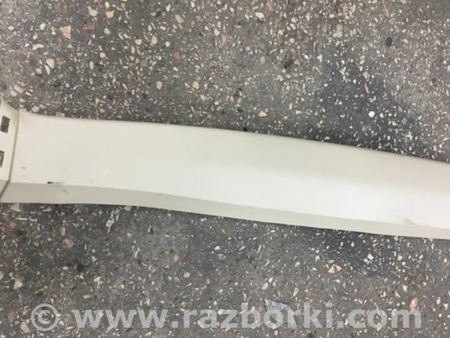 ФОТО Обшивка крышки багажника для Subaru Tribeca Киев