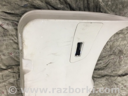 ФОТО Обшивка крышки багажника для Subaru Tribeca Киев