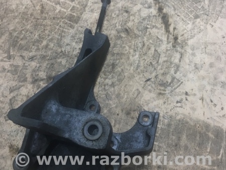 ФОТО Кронштейн для Subaru Legacy (все модели) Киев