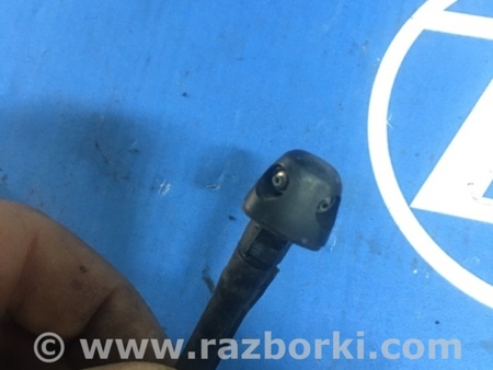 ФОТО Форсунка омывателя для Subaru Outback Киев