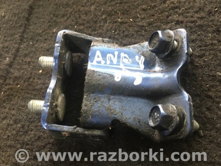 ФОТО Петля багажника для Subaru Outback Киев