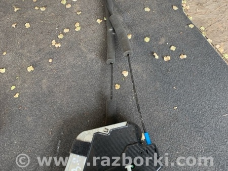 ФОТО Замок двери для Subaru Forester SG Киев