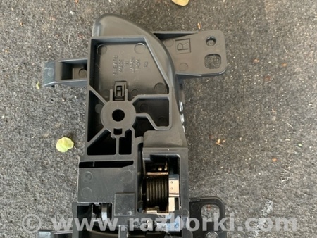 ФОТО Ручка двери внутренняя для Subaru Forester SG Киев
