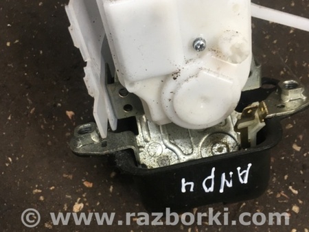 ФОТО Замок багажника для Subaru Outback Киев