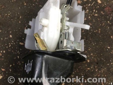 ФОТО Замок багажника для Subaru Outback Киев
