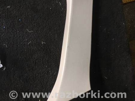 ФОТО Накладка крышки багажника для Subaru Outback Киев