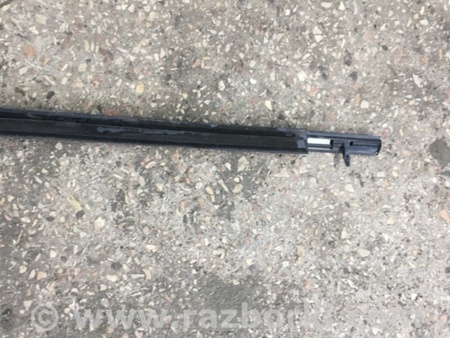 ФОТО молдинг на дверь для Subaru Outback Киев