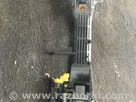 ФОТО Кронштейн ручки дверной для Subaru Outback Киев