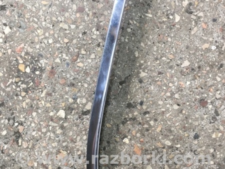 ФОТО молдинг на дверь для Subaru Outback Киев
