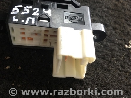 ФОТО Кнопка стеклоподъемника для Subaru Outback Киев