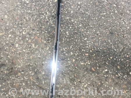 ФОТО молдинг на дверь для Subaru Outback Киев