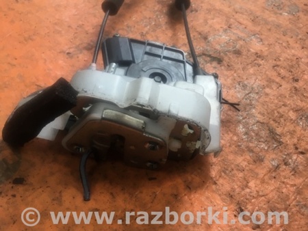 ФОТО Замок двери для Subaru Outback Киев
