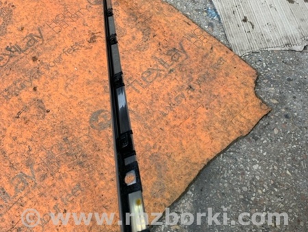 ФОТО молдинг на дверь для Subaru Outback Киев