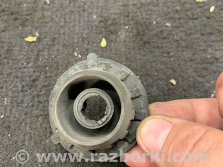 ФОТО Крепление радиатора для Hyundai ix35 Tucson Киев