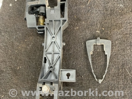ФОТО Кронштейн ручки дверной для Hyundai ix35 Tucson Киев