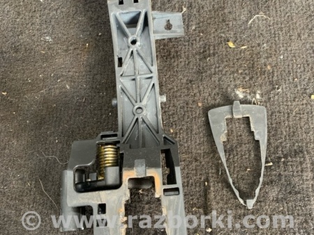ФОТО Кронштейн ручки дверной для Hyundai ix35 Tucson Киев