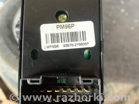 ФОТО Кнопка стеклоподъемника для Hyundai ix35 Tucson Киев