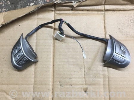 ФОТО Кнопки руля для Subaru Outback Киев