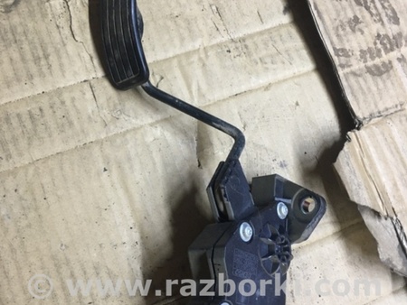 ФОТО Педаль газа для Subaru Outback Киев