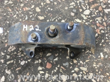 ФОТО Подушка КПП для Subaru Outback Киев