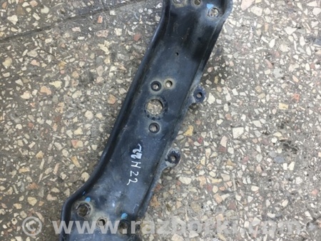 ФОТО Кронштейн для Subaru Outback Киев