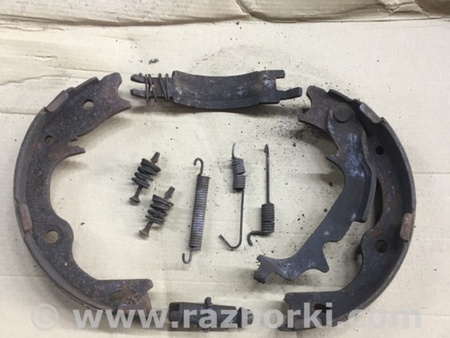 ФОТО колодки ручника для Hyundai ix35 Tucson Киев
