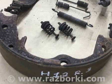 ФОТО колодки ручника для Hyundai ix35 Tucson Киев