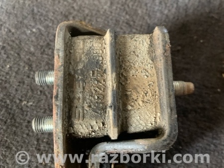 ФОТО Подушка двигателя для Subaru Outback Киев