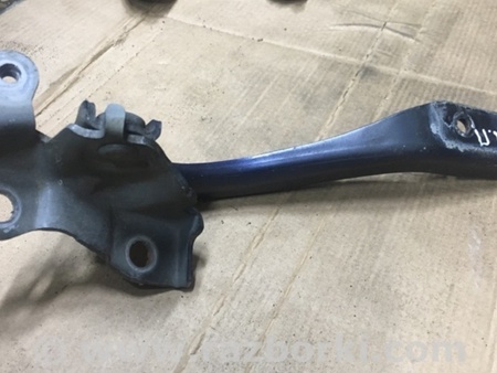 ФОТО Петля капота для Subaru Outback Киев
