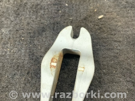 ФОТО Кронштейн для Subaru Outback Киев