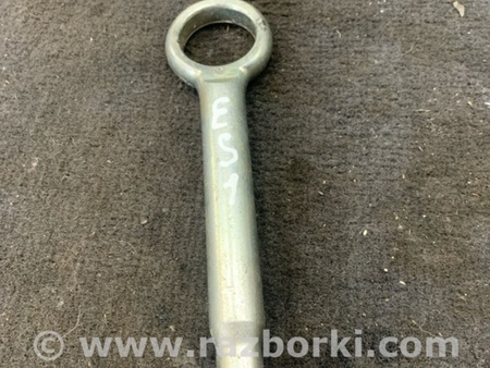 ФОТО Крюк буксировочный для Subaru Outback Киев