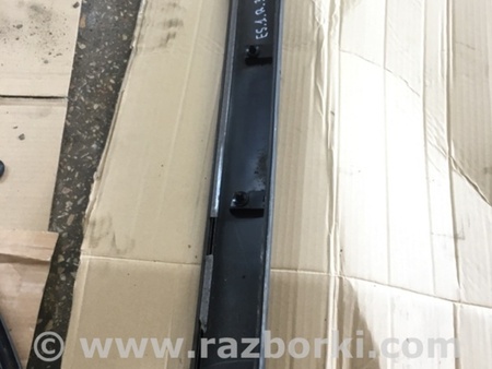 ФОТО Накладка на дверь для Subaru Outback Киев