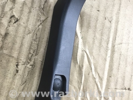 ФОТО Накладка на дверь для Subaru Outback Киев