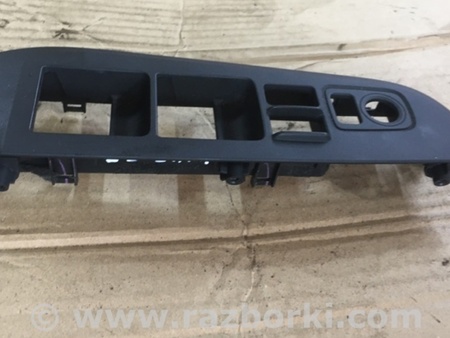 ФОТО Пластик салона для Subaru Outback Киев
