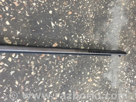 ФОТО молдинг на дверь для Subaru Outback Киев