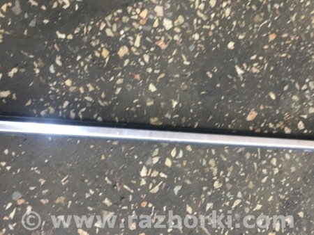 ФОТО молдинг на дверь для Subaru Outback Киев