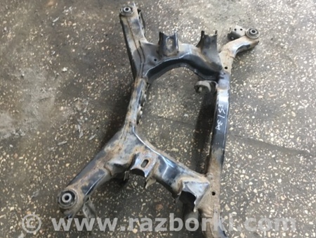 ФОТО Подрамник для Subaru Outback Киев