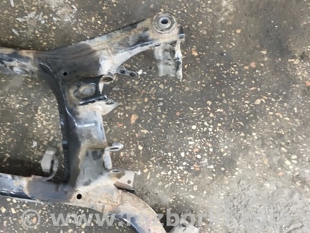 ФОТО Подрамник для Subaru Outback Киев