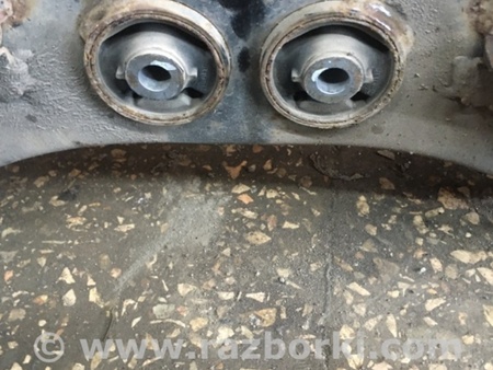 ФОТО Подрамник для Subaru Outback Киев