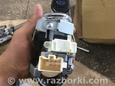 ФОТО Замок зажигания для Subaru Outback Киев