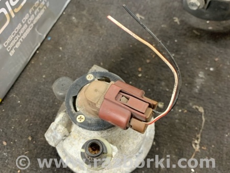 ФОТО Фара противотуманная для Subaru Forester SG Киев