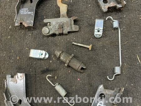 ФОТО колодки ручника для KIA Sorento Киев