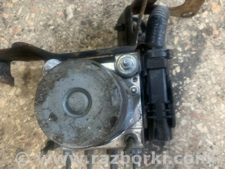 ФОТО Блок ABS для Subaru Forester SG Киев