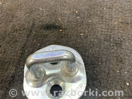 ФОТО Петля замка для KIA Sorento Киев