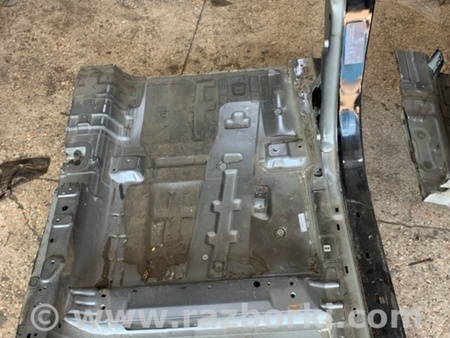 ФОТО Центральная стойка кузова для KIA Sorento Киев
