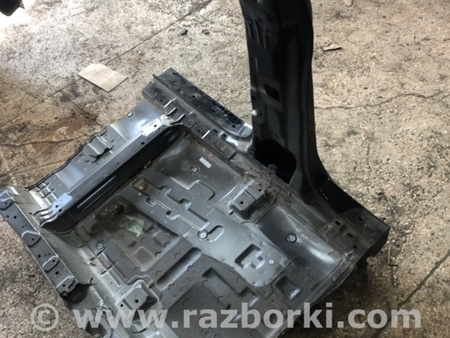 ФОТО Центральная стойка кузова для KIA Sorento Киев