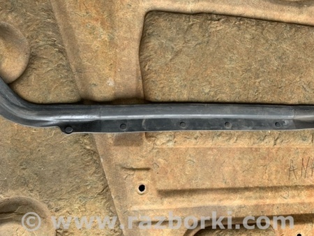 ФОТО Уплотнительная резинка для Subaru Outback Киев