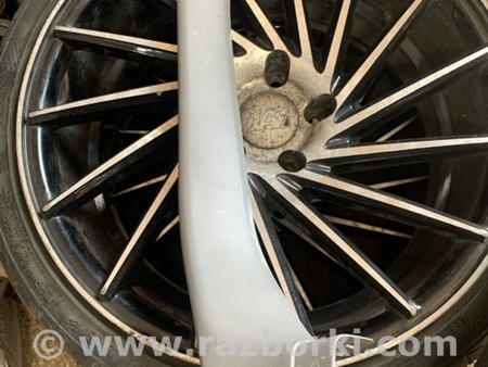 ФОТО Обшивка крышки багажника для Subaru Forester SG Киев