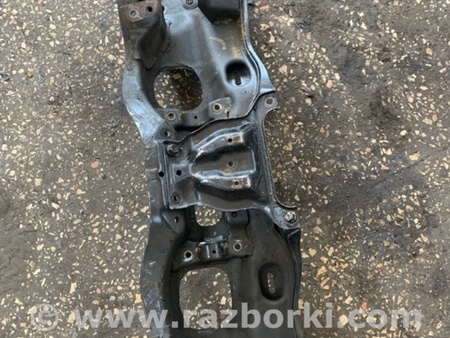 ФОТО Балка подвески для Subaru Outback Киев