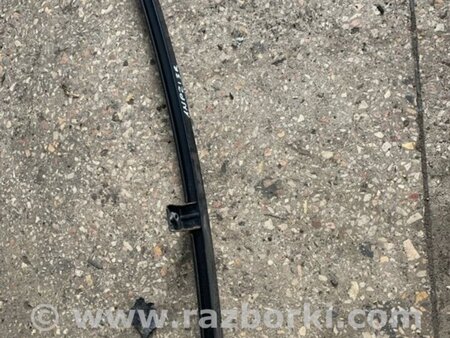 ФОТО Направляющая стекла для KIA Sorento Киев